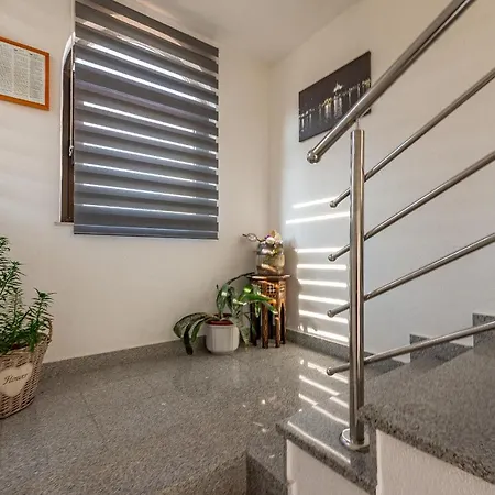 Roje Rogoznica (Sibenik-Knin)