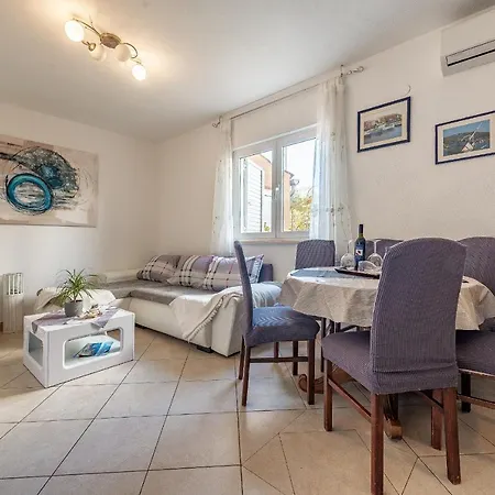 Roje 罗戈兹尼察