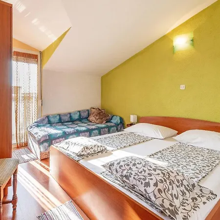 Roje Apartment *