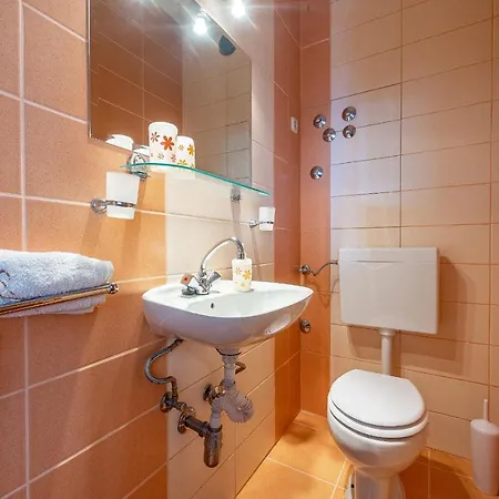 Apartment Roje