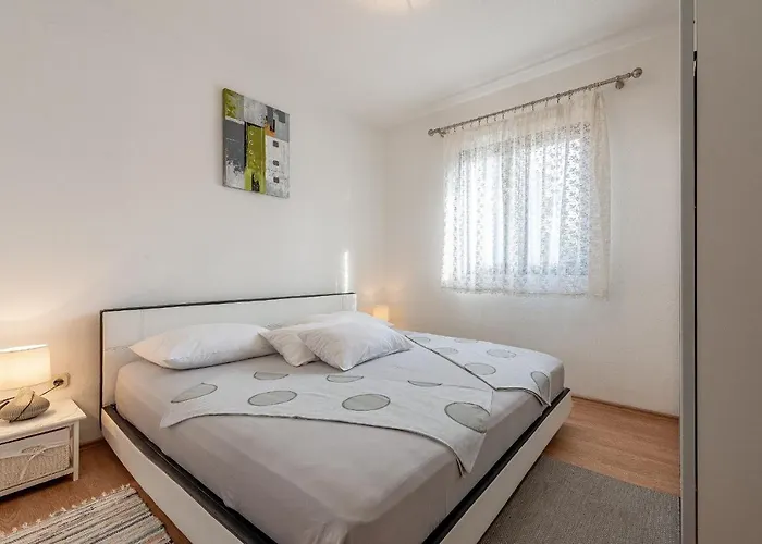 Apartment Roje Rogoznica (Sibenik-Knin)